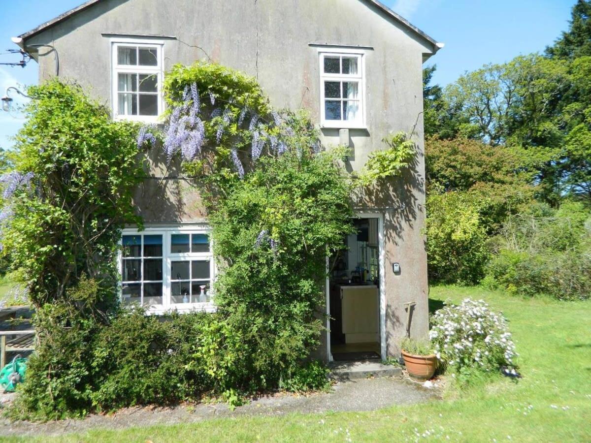 River Cottage A Country Retreat In Wooded Gardens East Stoke  Exteriör bild